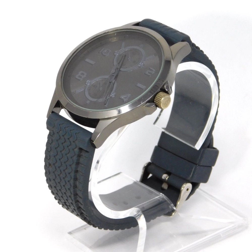 Fashion Men's Watch Blue Gunmetal Silicone Band Gray Sport Adjustable Buckle